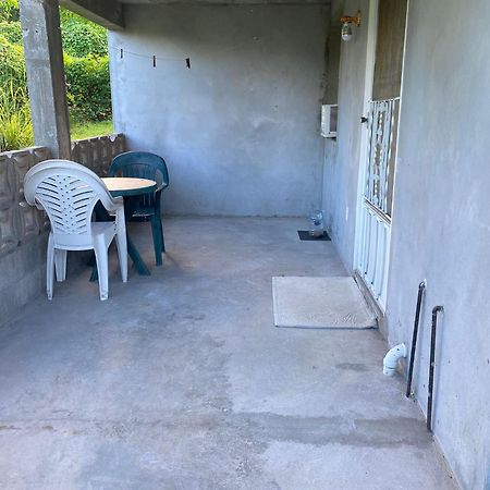 Coconut House Charlestown Nevis Appartement Buitenkant foto